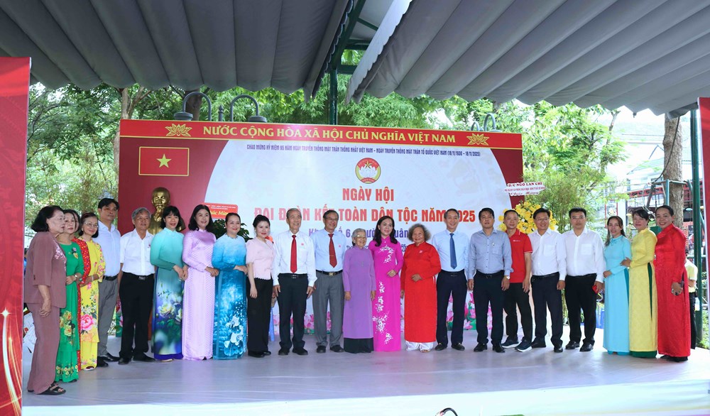 Phường Xuân Hòa (TP.HCM) tổ chức Ngày hội Đại đoàn kết toàn dân tộc 2025 - ảnh 9