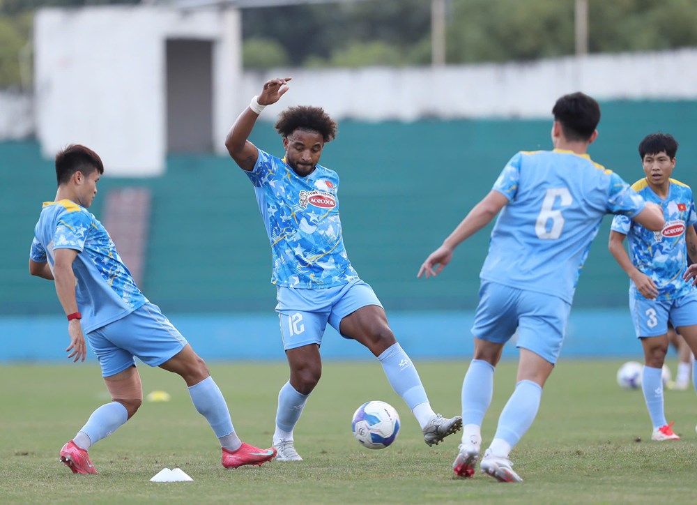 Cầu thủ tuyển Việt Nam nói gì về sự trở lại của Xuân Son? - ảnh 4