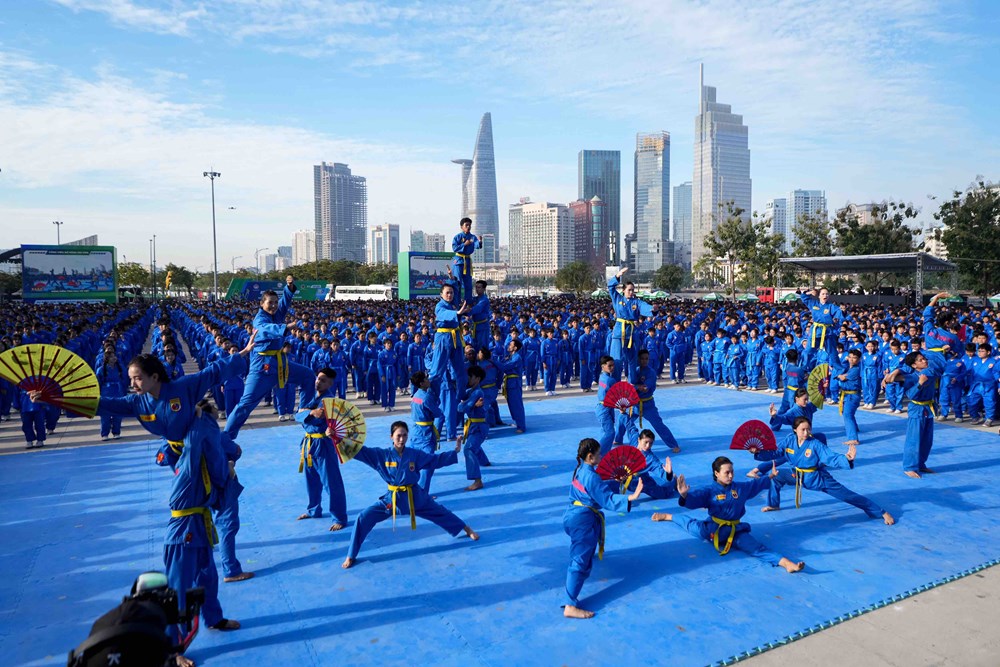 60.000 học sinh đồng diễn võ nhạc Vovinam, lập kỷ lục kép Việt Nam và thế giới  - ảnh 4