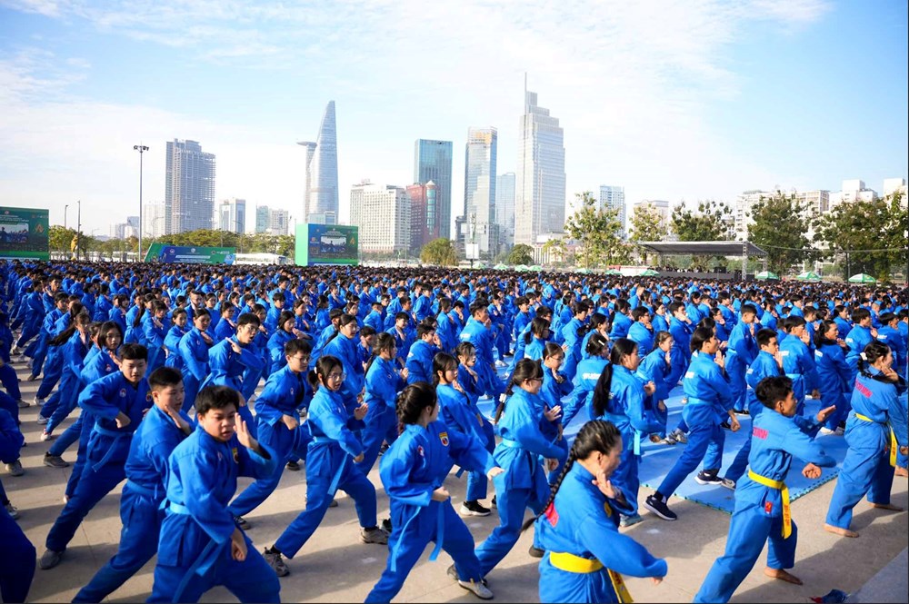 60.000 học sinh đồng diễn võ nhạc Vovinam, lập kỷ lục kép Việt Nam và thế giới  - ảnh 5