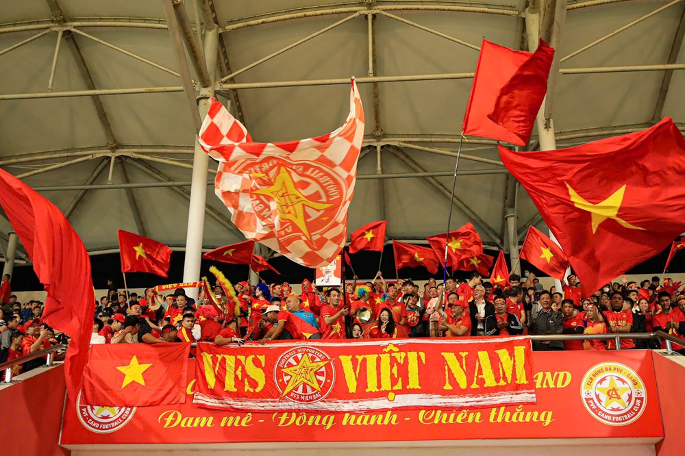 Giành vé dự VCK U17 châu Á 2026, HLV U17 Việt Nam gửi lời cảm ơn người hâm mộ - ảnh 4