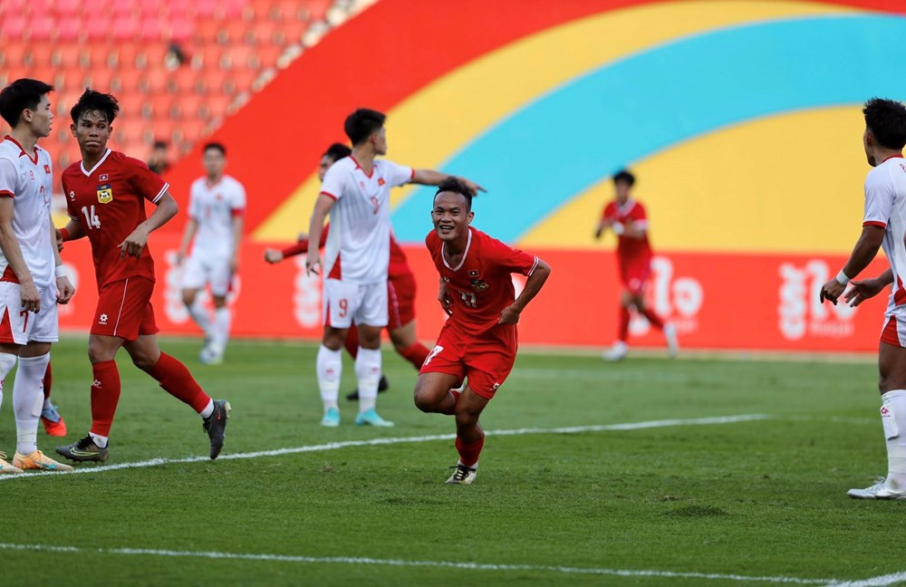 Thắng U22 Lào, U22 Việt Nam có khởi đầu thuận lợi tại SEA Games 33 - ảnh 3