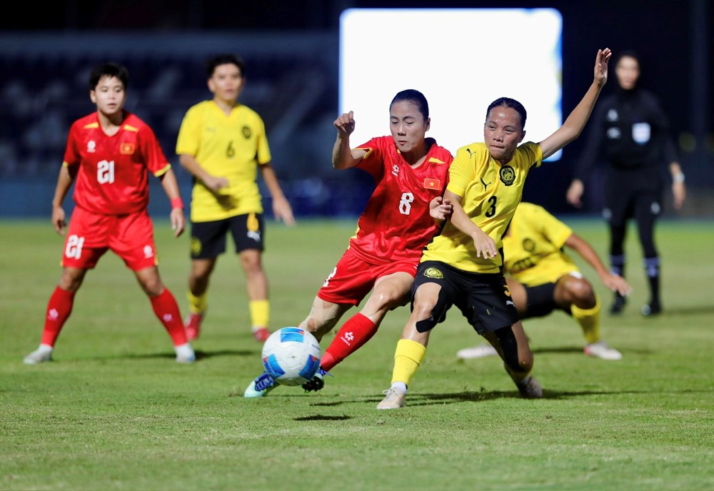 HLV Mai Đức Chung nói gì sau chiến thắng đậm của đội tuyển nữ Việt Nam? - ảnh 3