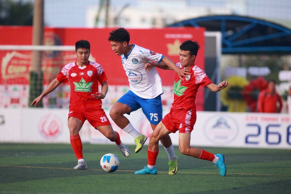 Sôi động Giải bóng đá Thanh Hoá miền Nam 2025 - ảnh 5