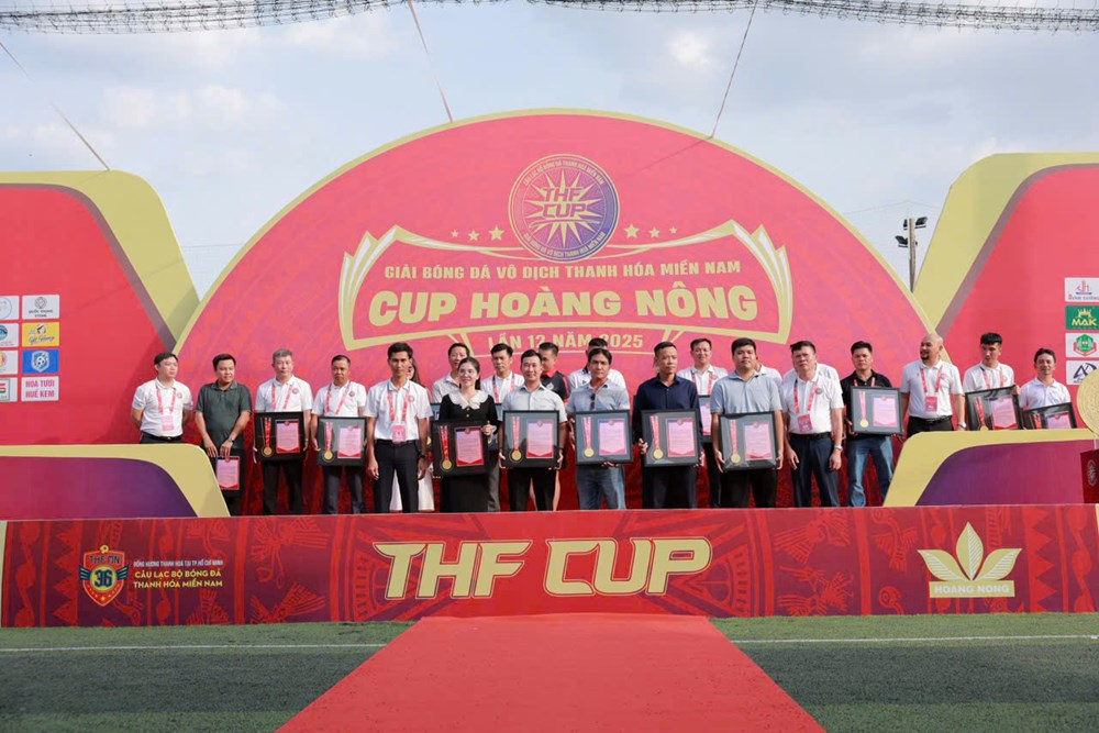 Sôi động Giải bóng đá Thanh Hoá miền Nam 2025 - ảnh 4