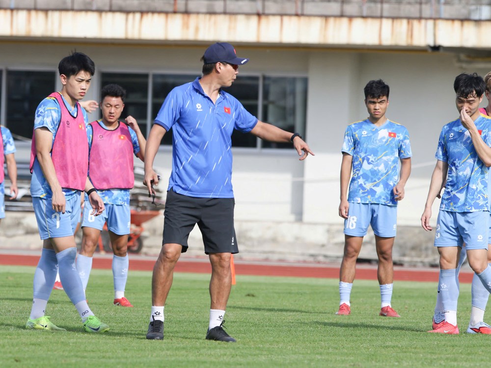 Thủ môn U22 Việt Nam quyết tâm không để thủng lưới trước U22 Philippines - ảnh 3