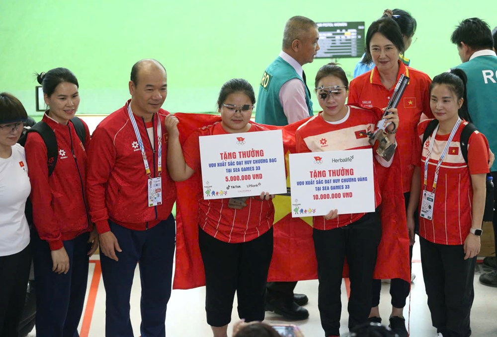 Trịnh Thu Vinh hoàn tất “cú đúp vàng” cho bắn súng Việt Nam - ảnh 5