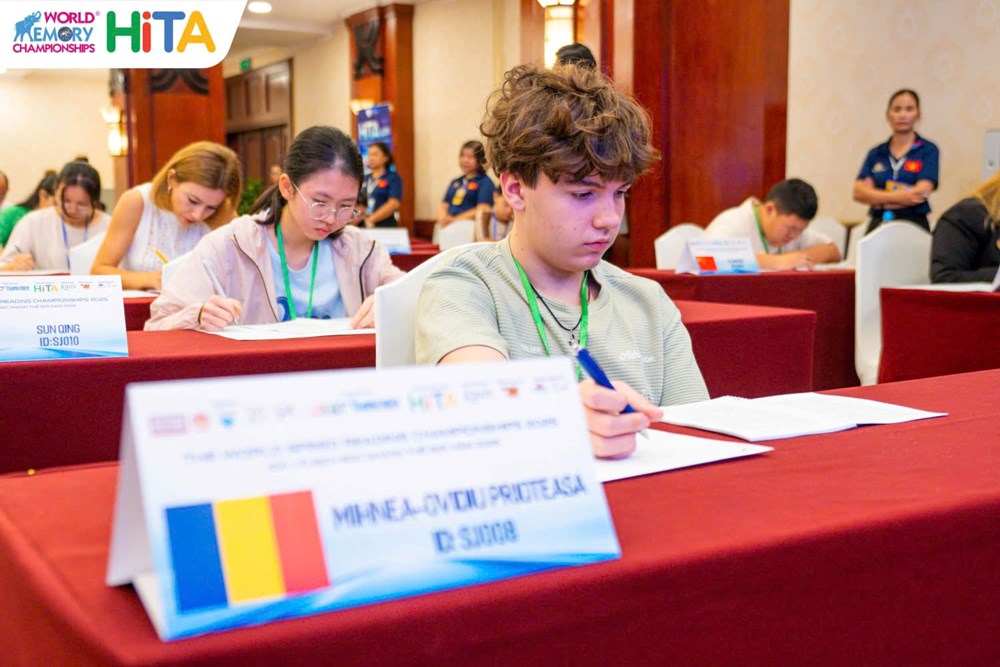 Việt Nam tổ chức thành công Giải “Siêu trí nhớ thế giới” 2025, để lại ấn tượng với bạn bè quốc tế - ảnh 1