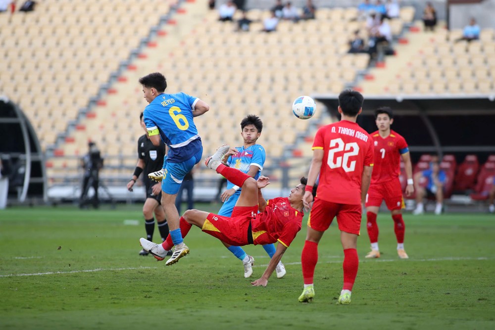 Bùng nổ phút cuối trước U22 Philippines, U22 Việt Nam giành quyền vào chung kết SEA Games 33 - ảnh 5