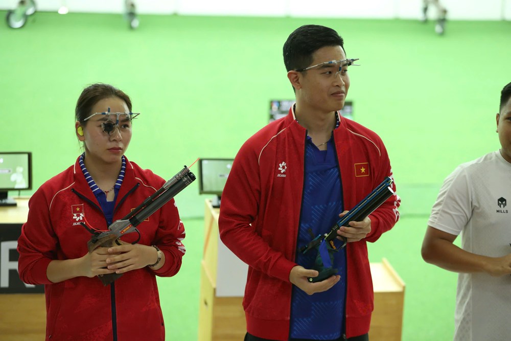 Thu Vinh, Quang Huy giành HCB đồng đội - ảnh 1