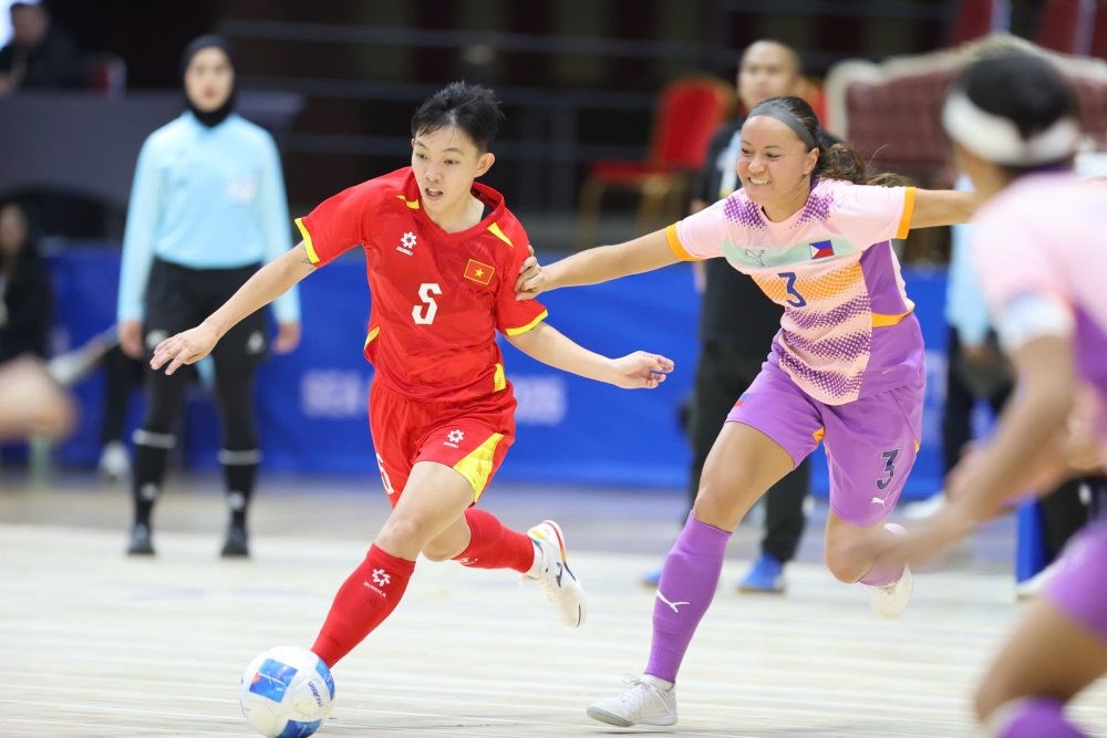 Thắng tối thiểu Philippines, tuyển Futsal nữ Việt Nam vào chung kết SEA Games 33 - ảnh 1