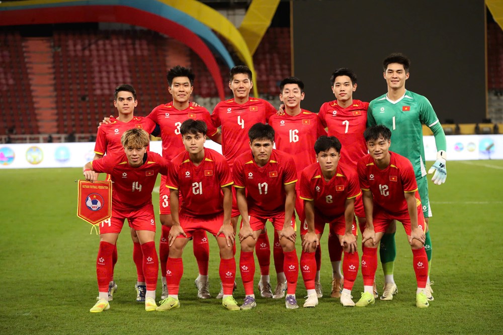 Ngược dòng ngoạn mục trước Thái Lan, U22 Việt Nam vô địch SEA Games 33 - ảnh 1