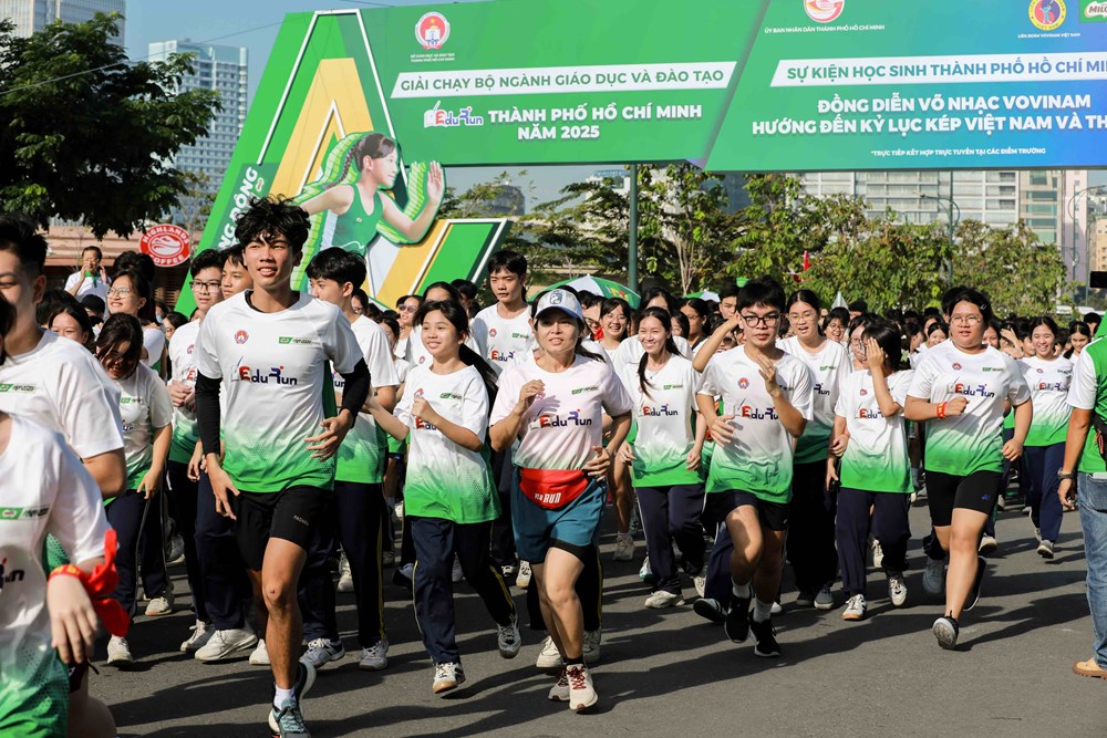 Chuyển đổi mô hình quản trị thiết chế thể thao tại TP.HCM - ảnh 2