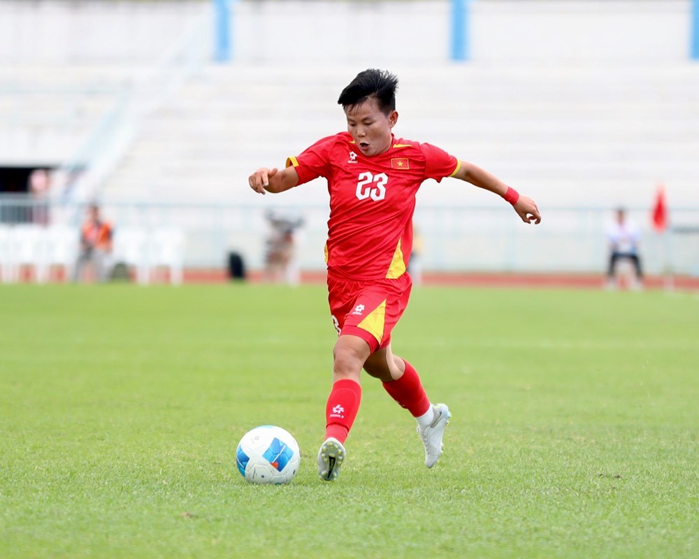 Hoàng Đức, Bích Thuỳ chiến thắng Quả bóng vàng Việt Nam 2025 - ảnh 4