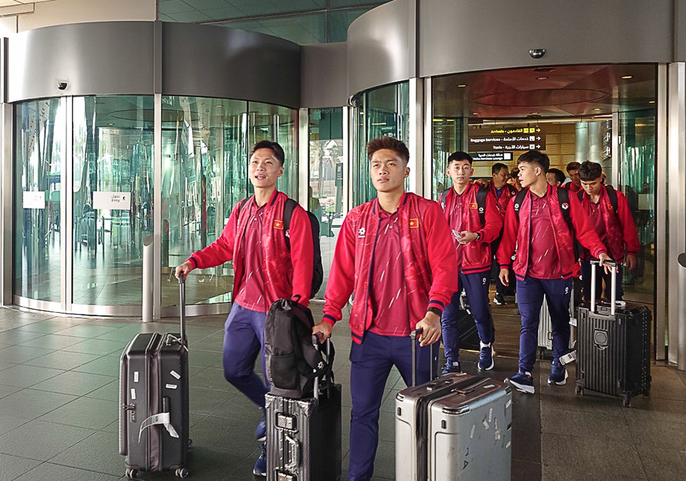 U23 Việt Nam đã đến Qatar, bắt đầu chuyến tập huấn chuẩn bị cho VCK U23 châu Á 2026 - ảnh 3