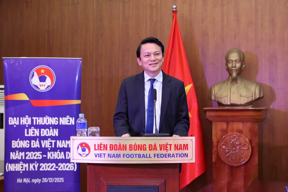 Tổng Thư ký AFF đánh giá cao thành công của bóng đá Việt Nam trong năm 2025 - ảnh 1