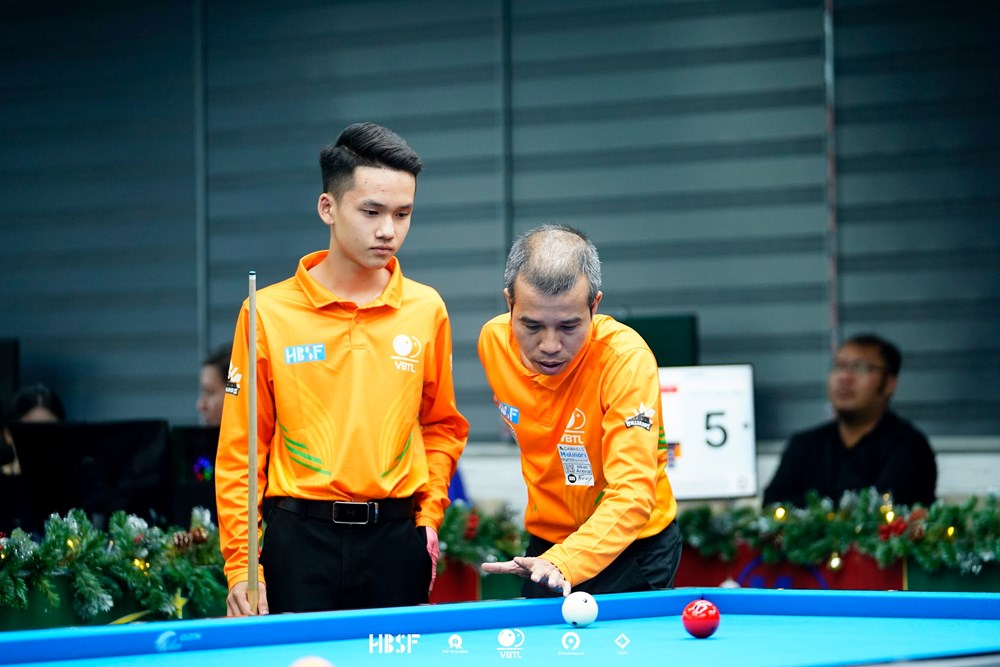 Trần Quyết Chiến cùng đồng đội vô địch VBTL 2025 - ảnh 1