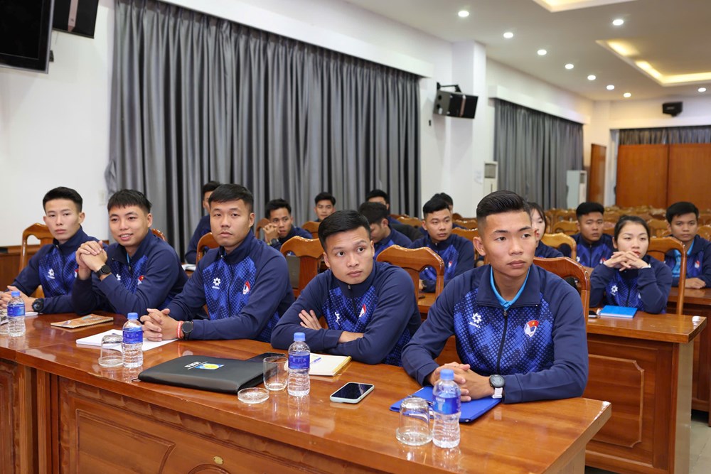 Tập huấn trọng tài bóng đá nữ và trẻ quốc gia năm 2026 - ảnh 3