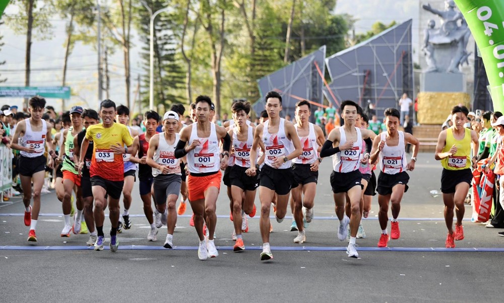 Khoảng 2.000 VĐV dự tranh Giải Việt dã leo núi toàn quốc “Chinh phục đỉnh cao Bà Rá” 2026 - ảnh 2