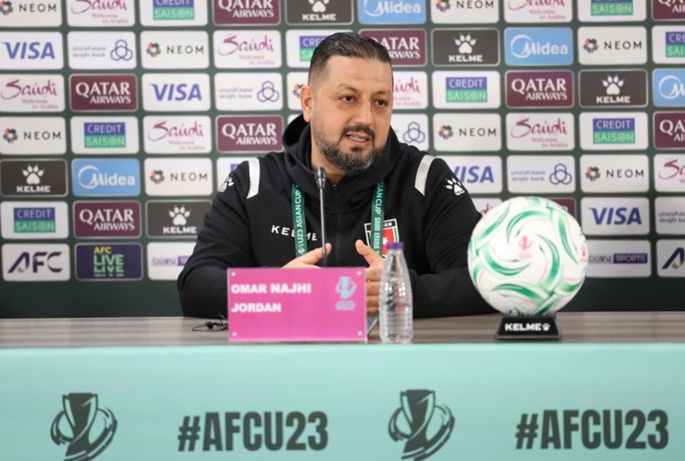 HLV U23 Jordan đánh giá cao U23 Việt Nam, ấn tượng với Đình Bắc - ảnh 1