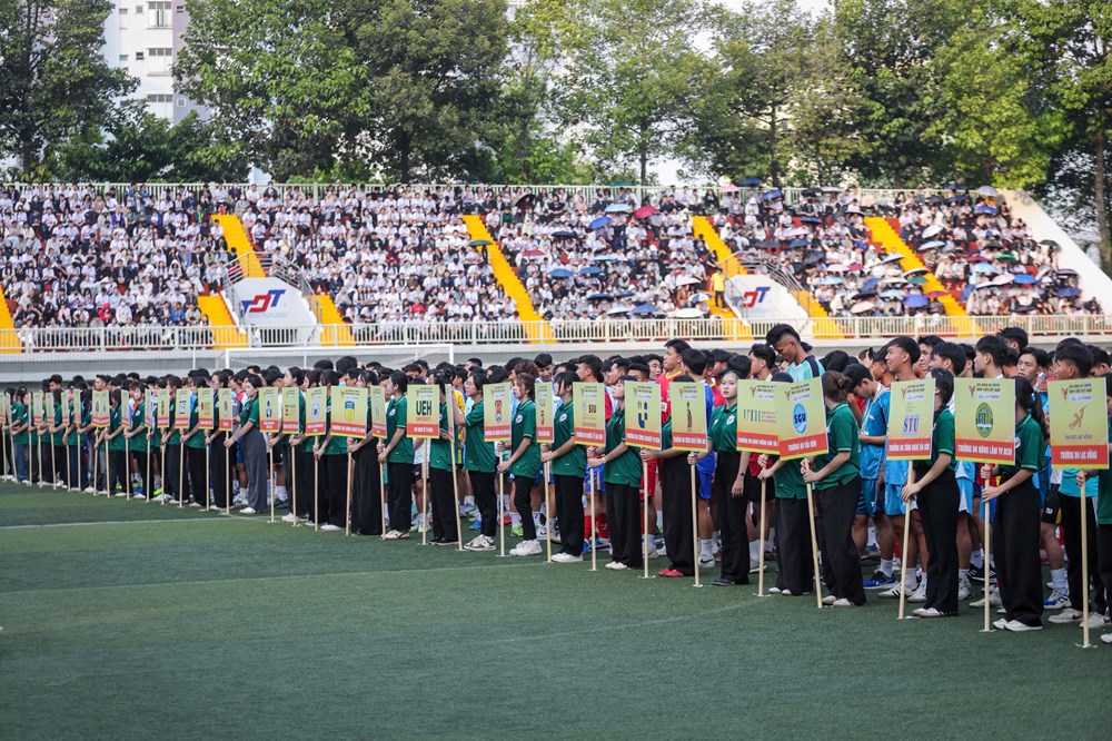 Tưng bừng khai mạc Ngày hội bóng đá sinh viên lớn nhất năm - ảnh 1