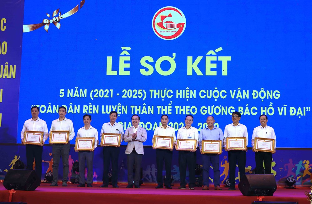 TP.HCM sơ kết 5 năm phong trào rèn luyện thân thể theo gương Bác Hồ - ảnh 2