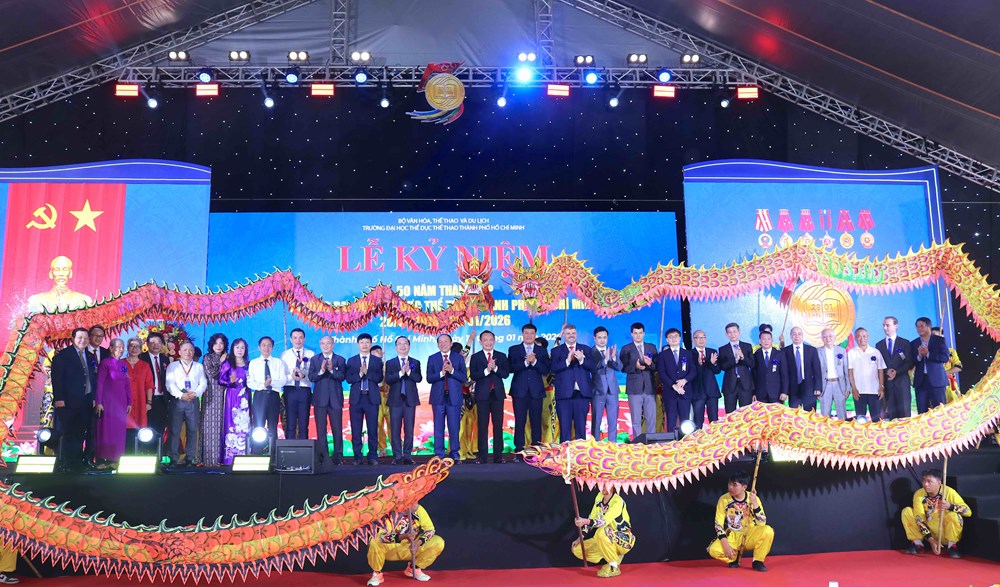 Trường Đại học TDTT TP.HCM kỷ niệm 50 năm thành lập, đón nhận Huân chương Lao động hạng Ba - ảnh 10