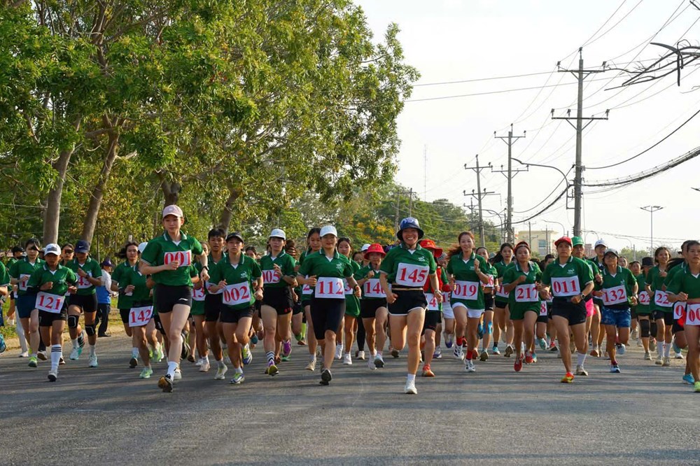 Lâm Đồng: Sôi động Giải leo núi Tà Cú mở rộng 2026 - ảnh 2