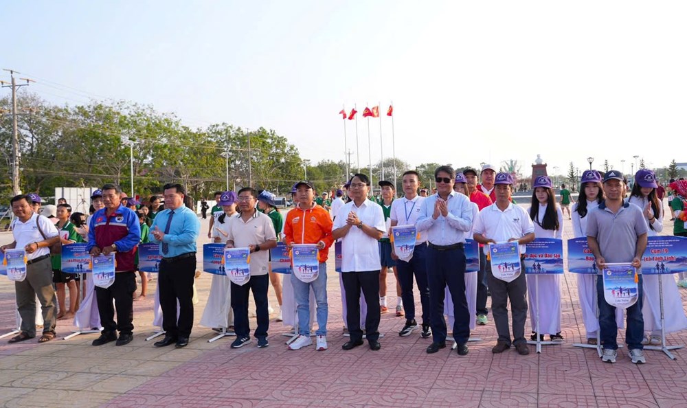 Lâm Đồng: Sôi động Giải leo núi Tà Cú mở rộng 2026 - ảnh 1