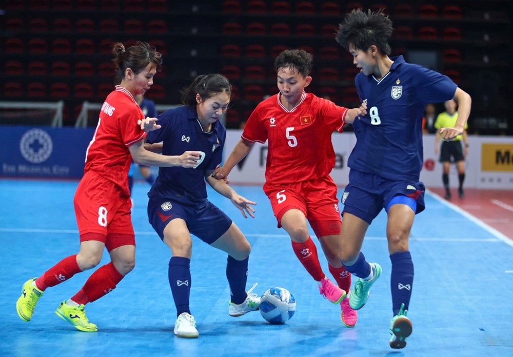 Nữ futsal Việt Nam quyết đấu Thái Lan tại bán kết Đông Nam Á - ảnh 1