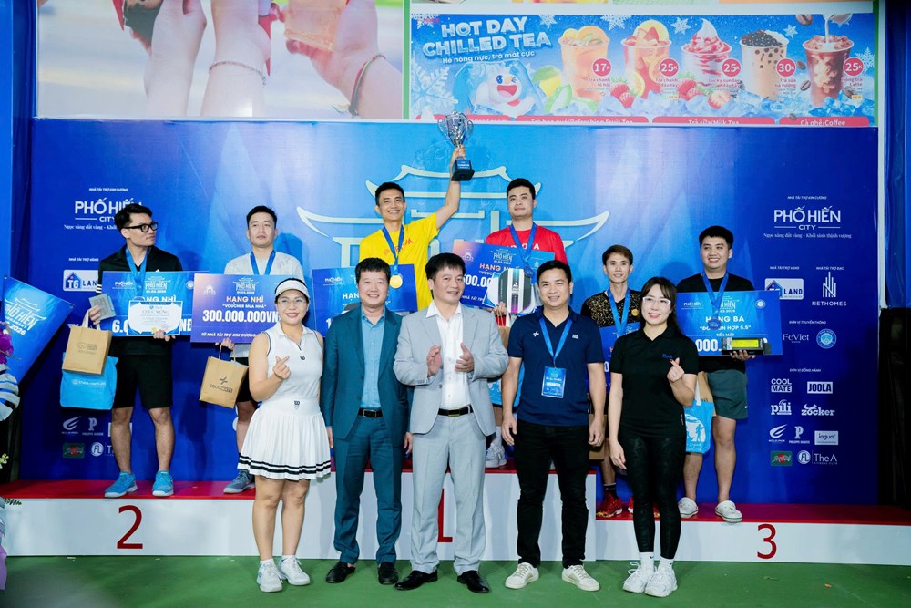 Giải pickleball “Phố Hiến Tournament Bắc Nam khai Xuân” 2026 kết thúc ấn tượng - ảnh 3