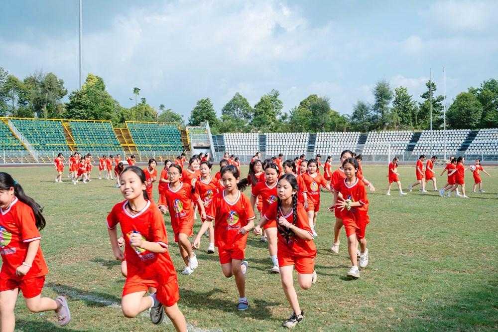 Cần Thơ: Sôi động ngày hội bóng đá nữ nhân dịp Quốc tế Phụ nữ 8.3 - ảnh 2