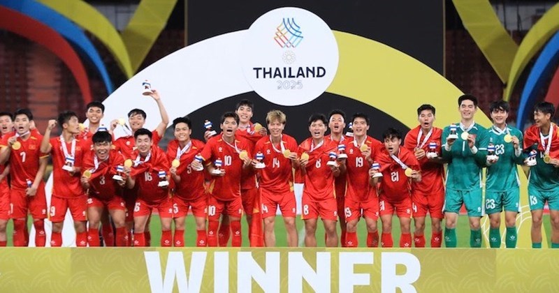 Bóng đá Việt Nam có 2 đề cử tại Giải thưởng Cống hiến 2026 - ảnh 1