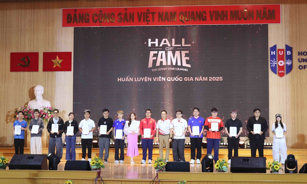 Vinh danh những dấu ấn nổi bật của thể thao điện tử Việt 2025 - ảnh 3