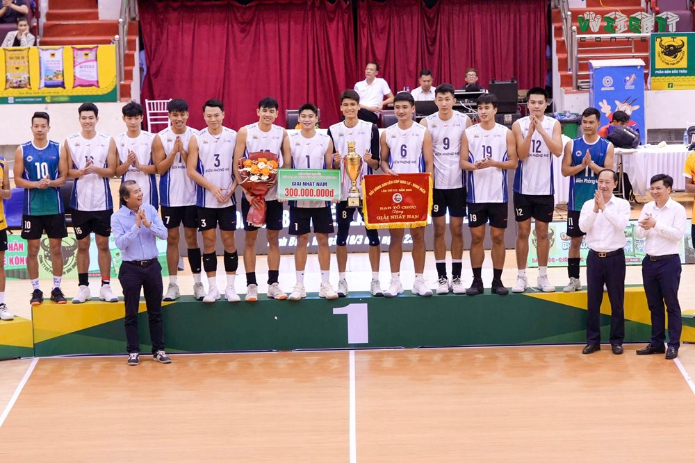 Xác định thứ hạng chung cuộc tại Cúp bóng chuyền Hoa Lư - Bình Điền 2026 - ảnh 1