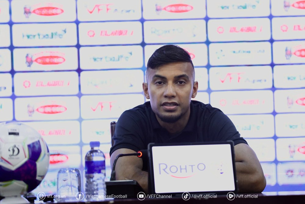 HLV Bangladesh đánh giá cao dàn cầu thủ nội và nhập tịch của đội tuyển Việt Nam - ảnh 3