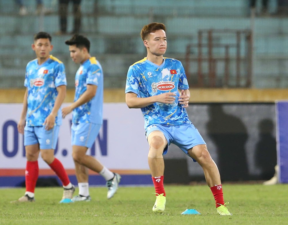Hoàng Đức quyết tâm cùng các đồng đội giành chiến thắng trước Malaysia - ảnh 1