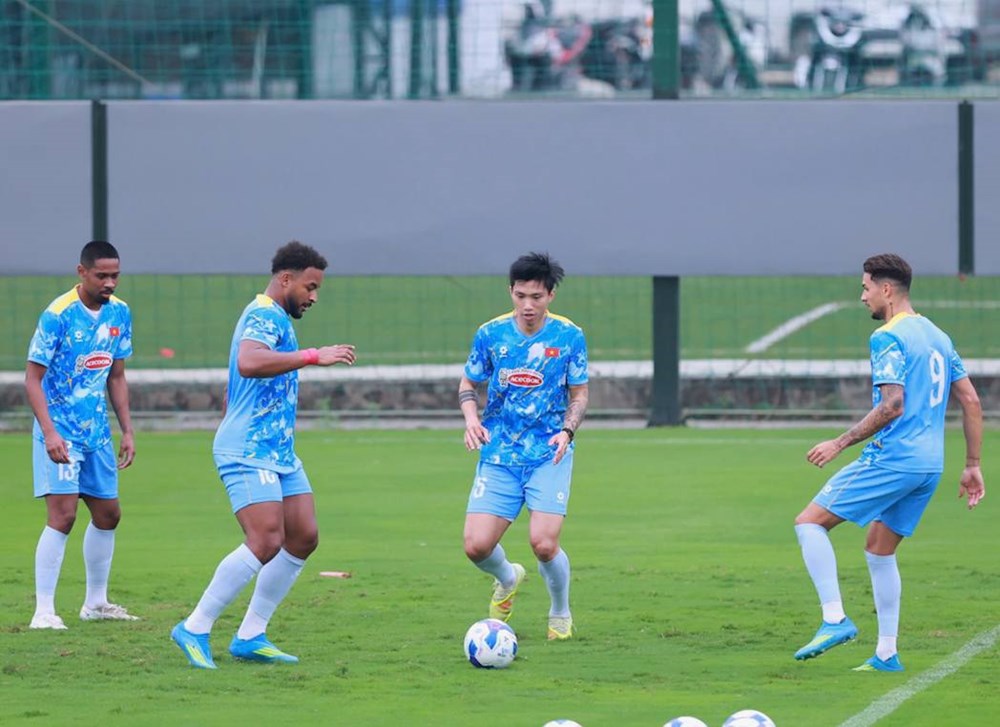 Xuân Son đặt mục tiêu cùng toàn đội giành chiến thắng trước Malaysia - ảnh 2