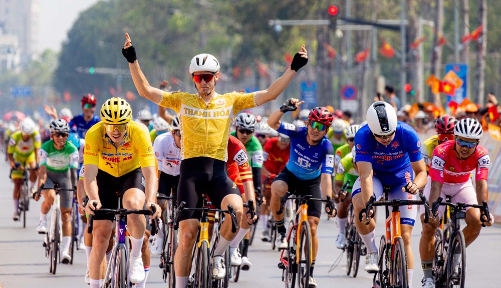 Ngoại binh tiếp tục tỏa sáng tại Cúp Truyền hình TP.HCM 2026 - ảnh 3