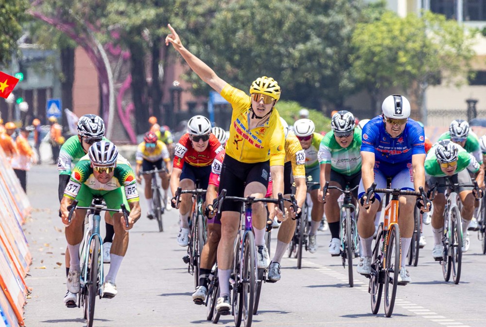 Thứ hạng không đổi tại chặng 7 Giải xe đạp Cúp Truyền hình TP.HCM 2026 - ảnh 3