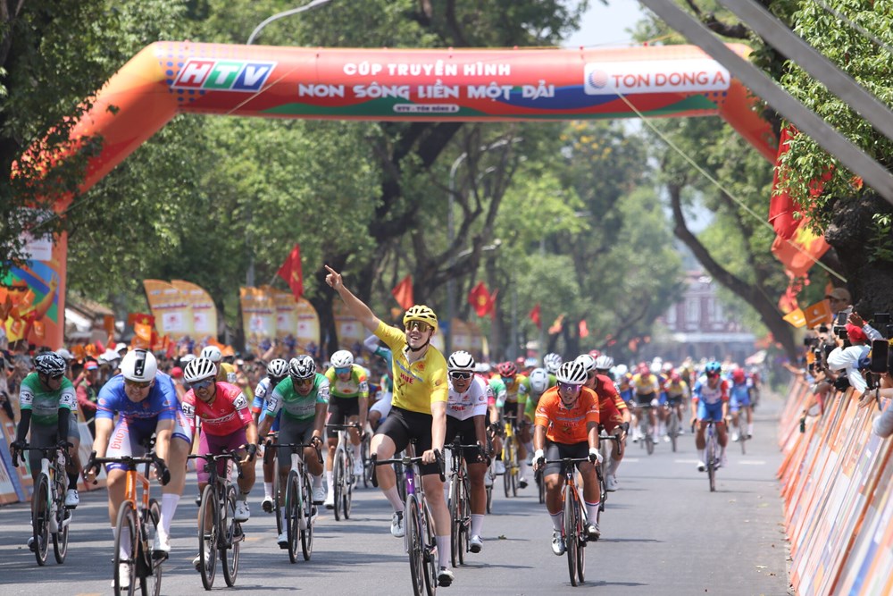 Ngoại binh Đồng Nai tiếp tục thắng chặng tại Cúp Truyền hình TP.HCM 2026 - ảnh 3