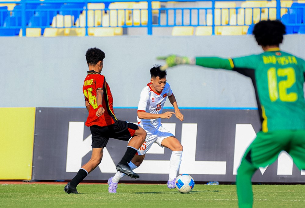 U17 Việt Nam thắng đậm không tưởng trước Timor Leste tại giải Đông Nam Á 2026 - ảnh 1
