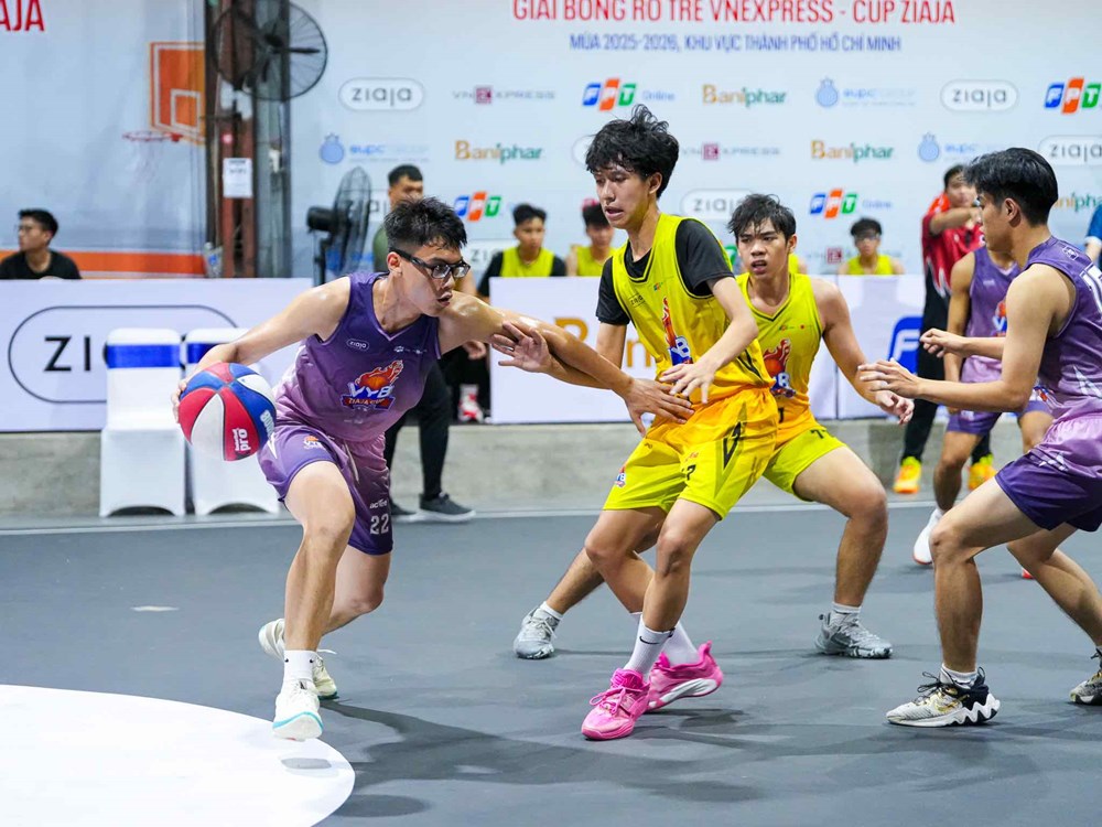 Khởi tranh Giải bóng rổ trẻ VnExpress - Cup Ziaja khu vực TP.HCM - ảnh 2
