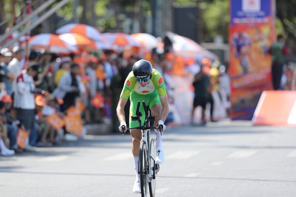 Nội binh thắng lớn tại chặng 19 Cúp Truyền hình TP.HCM 2026 - ảnh 2