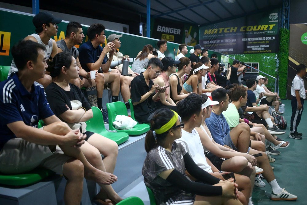 Trịnh Linh Giang và doanh nhân Phạm Ngọc Phúc vô địch kịch tính - ảnh 2