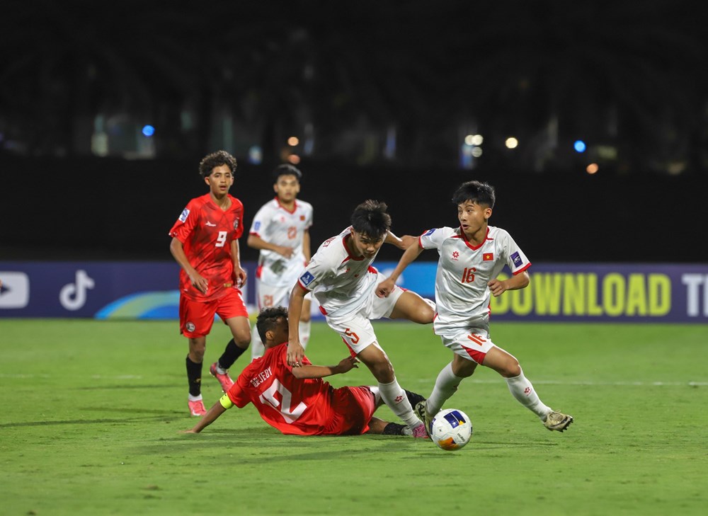 Xếp hạng VCK U17 châu Á 2026: U17 Việt Nam đứng trên Hàn Quốc, UAE - ảnh 1