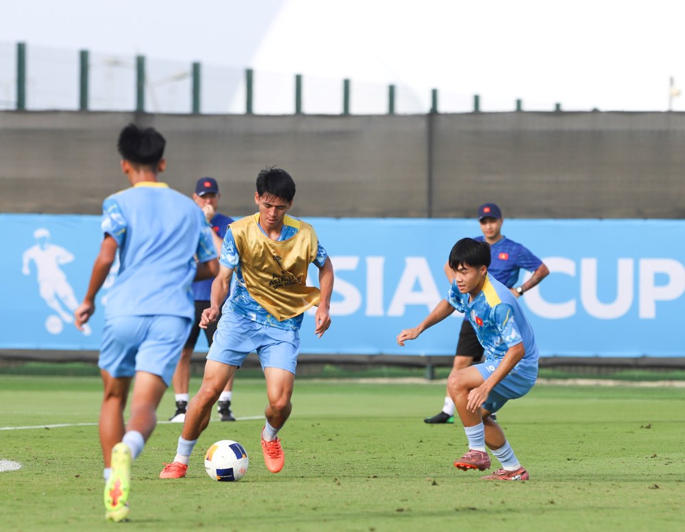 U17 Việt Nam tập trung cao độ trước trận đấu với U17 Hàn Quốc - ảnh 3