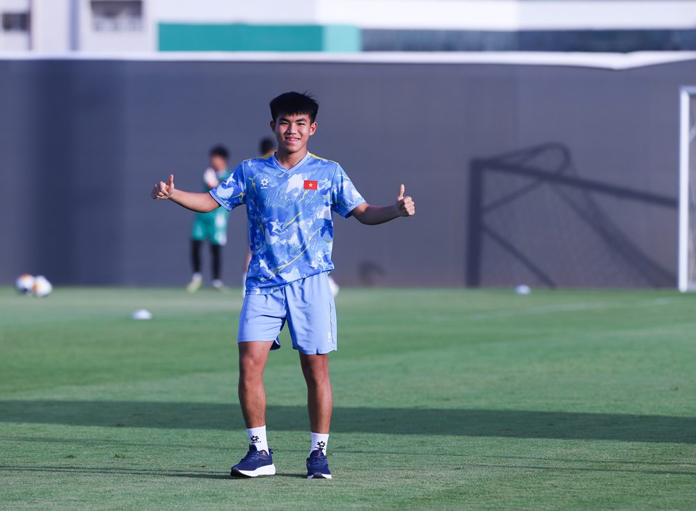 U17 Việt Nam trở lại tập luyện, chuẩn bị cho trận tứ kết với U17 Australia - ảnh 2