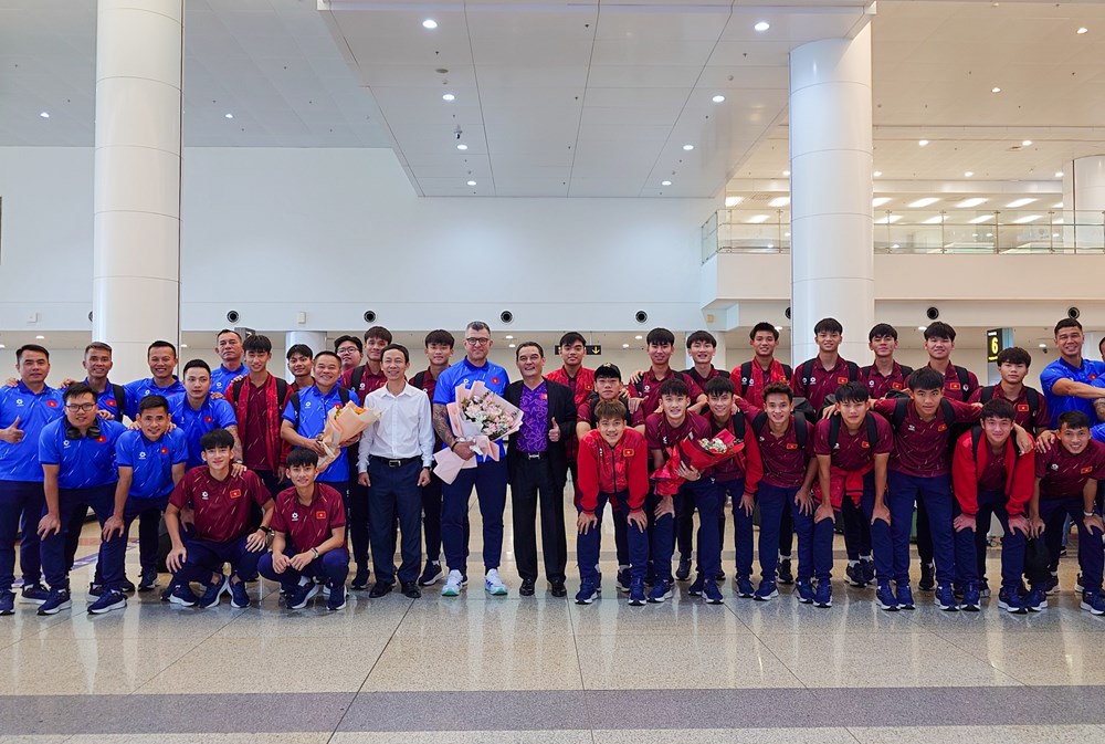 U17 Việt Nam về nước sau chiến tích lịch sử tại VCK U17 châu Á 2026 - ảnh 3