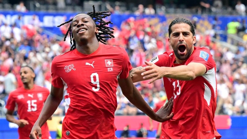 Tuyển Thụy Sĩ thắng trận đầu tiên tại World Cup 2026, rộng cửa vào vòng knock-out - ảnh 2